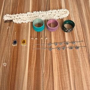 Jewelry bundle 4